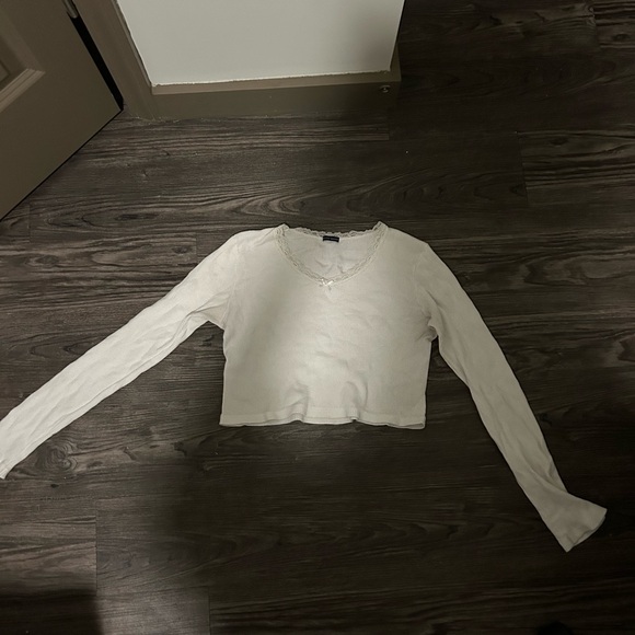 Brandy Melville White Waffle Knit Long Sleeve Top - Picture 1 of 4